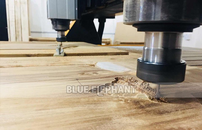 雙頭數控開料機（2）